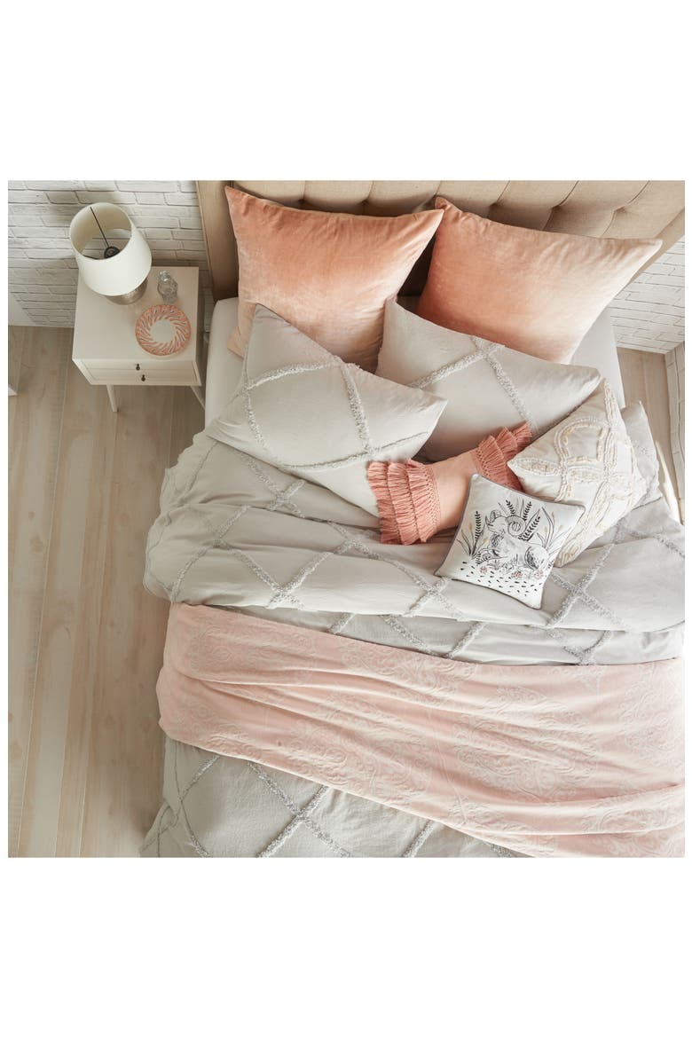 Chenille Lattice Comforter & Sham Set video
