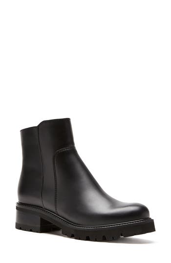 La Canadienne Cici Lug Sole Bootie In Black