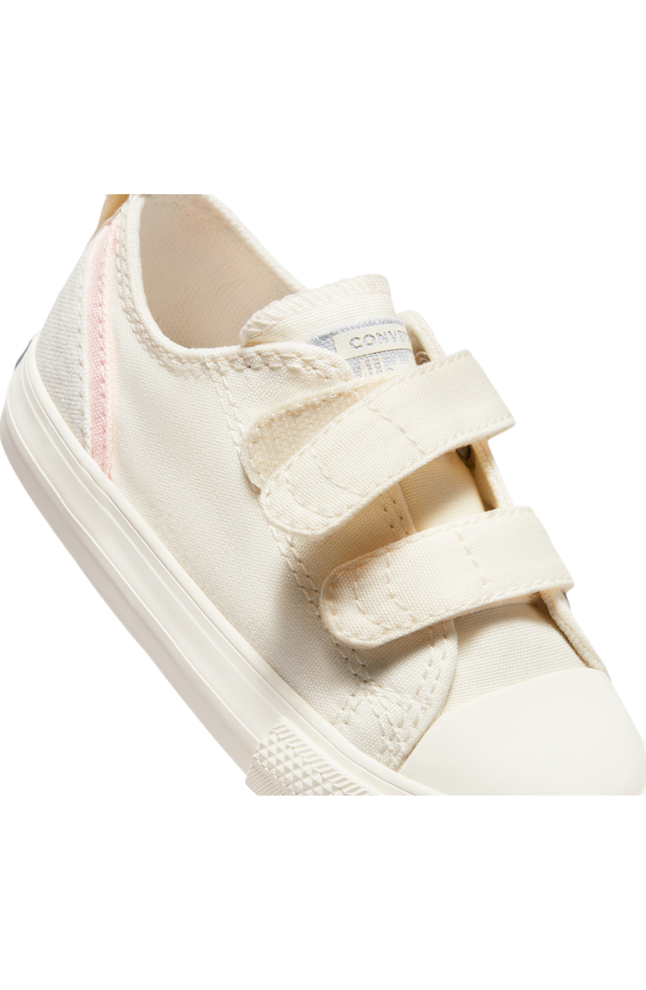 Converse Kids' Chuck Taylor<sup>®</sup> All Star<sup>®</sup> 2V Ox Sneaker, Alternate, color, 