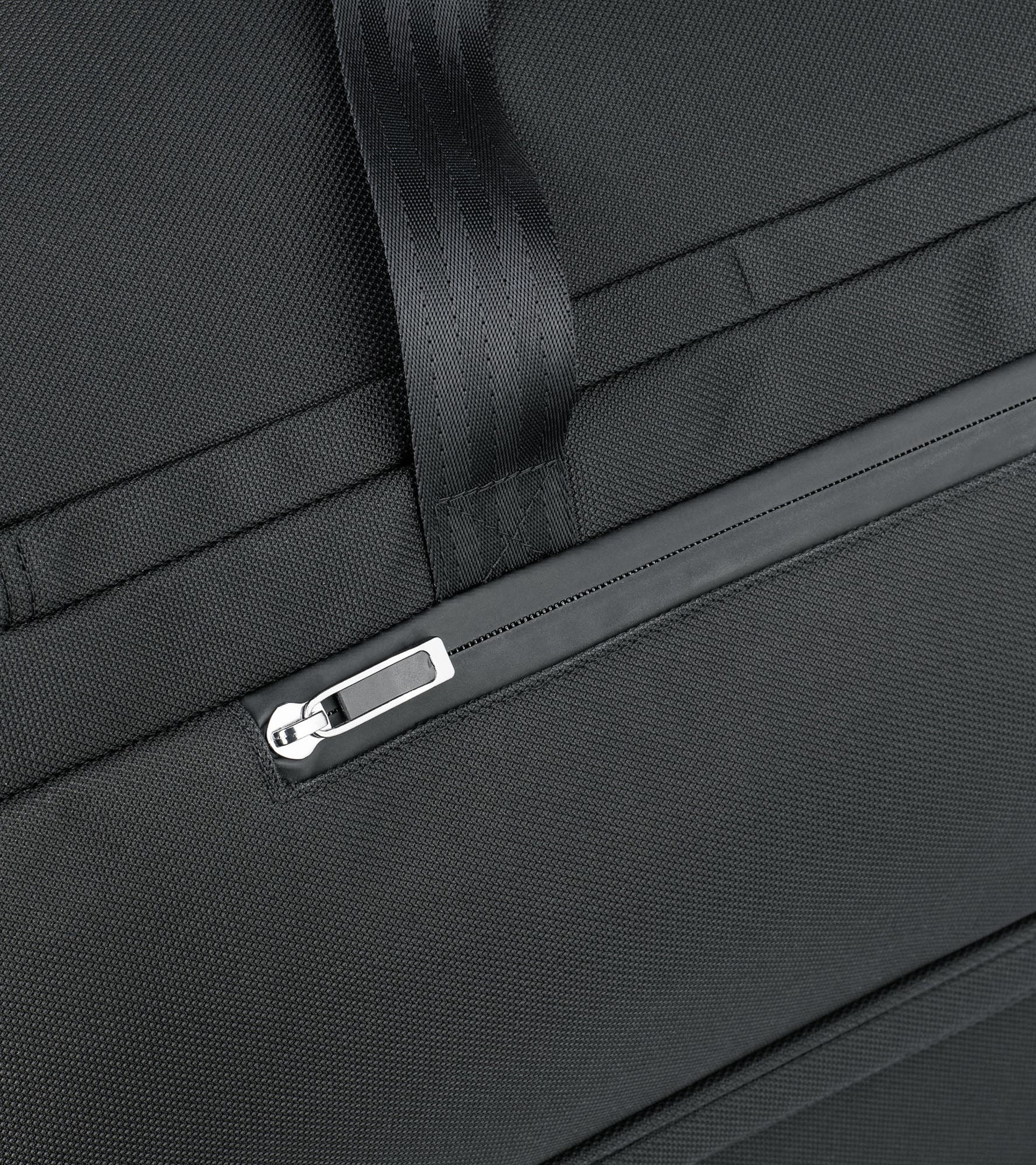 Roadster Nylon 30'' Rolling Duffle, Alternate, color, Black
