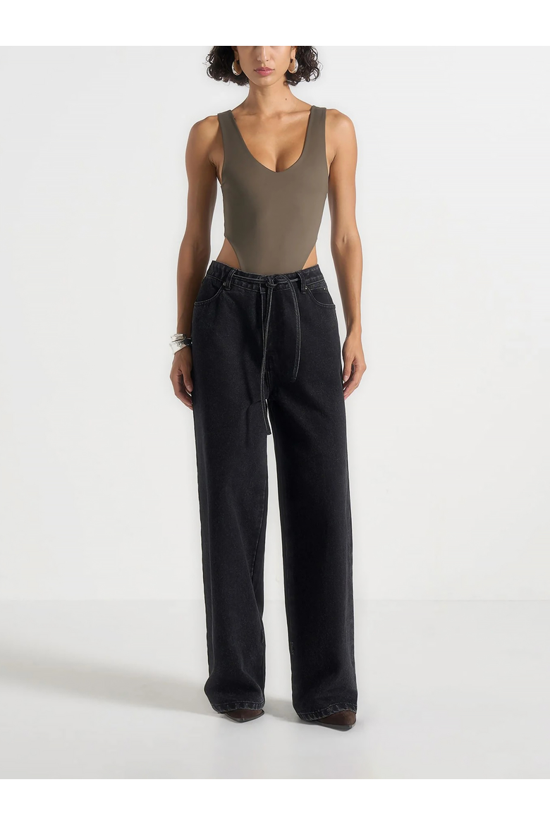 Noa Fitted V-Neck Bodysuit, Alternate, color, Olive