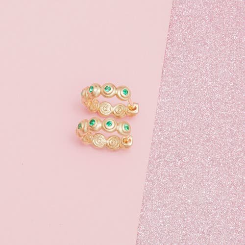 Campbell + Charlotte Evolve Huggie In Gold