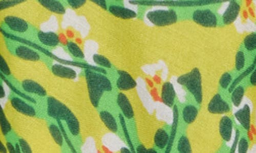 Area Stars Abstract Print Ruana In Green