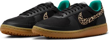 スニーカー Nike Field General Se W Sneaker Nike Women's Field General SE Sneaker | Urban Outfitters