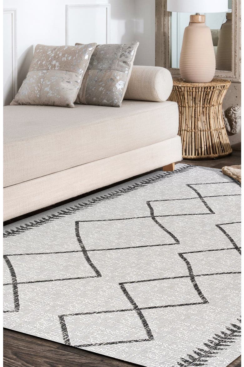 Derya  Diamond Trellis Indoor/Outdoor Area Rug, Alternate, color, Ivory/Black