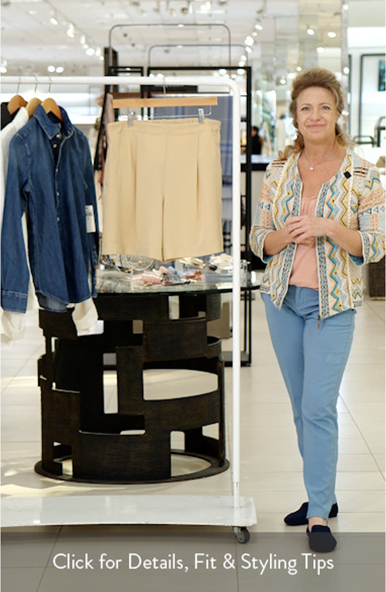 Dia Pleated Shorts, sales video thumbnail