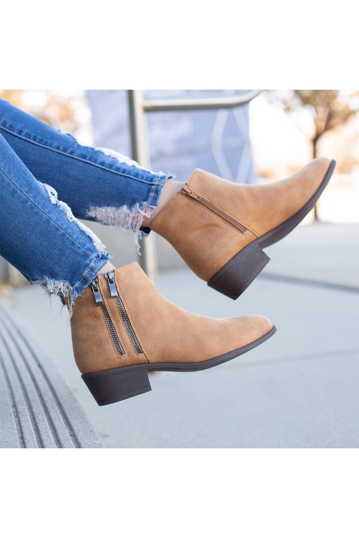 Journee Collection Jayda Ankle Bootie, Alternate, color, Navy