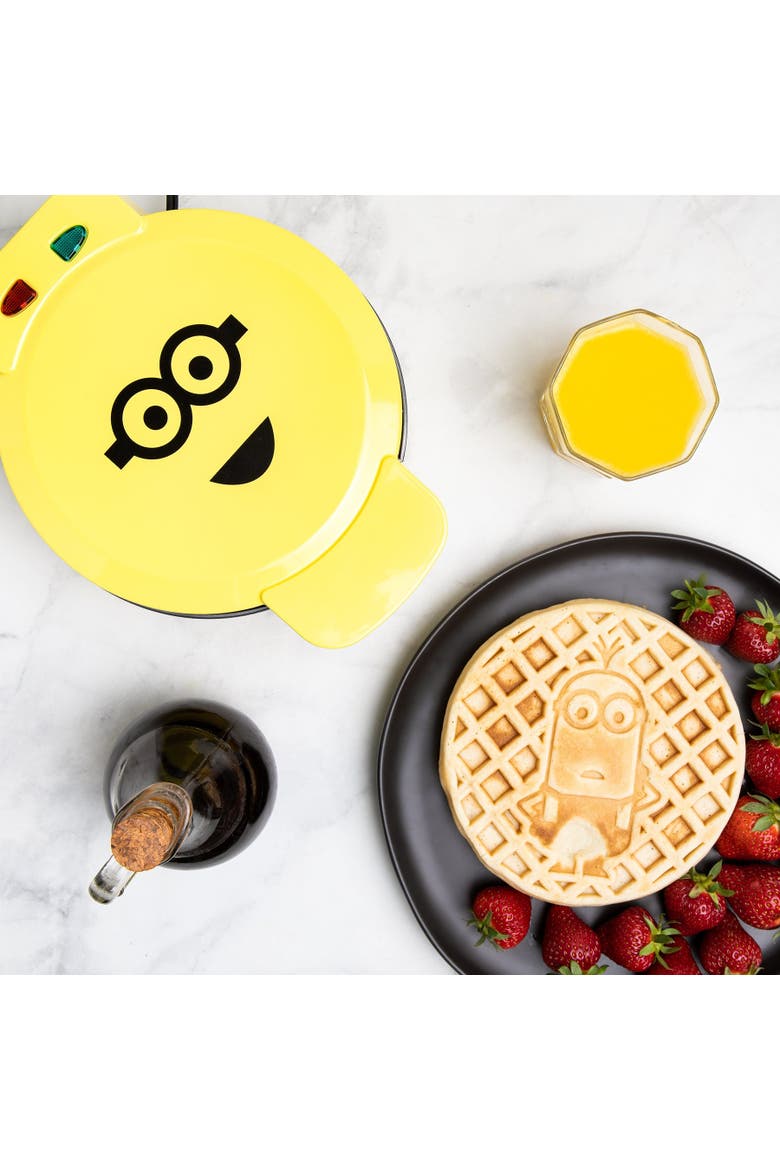 Minions Kevin Round Waffle Maker, Main, color, None