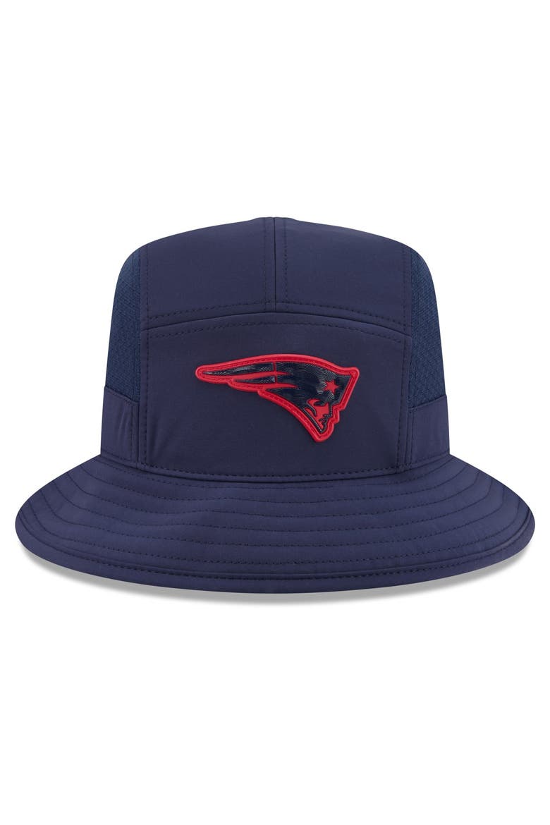 Men's New Era Navy New England Patriots 2026 Sideline Bucket Hat, Alternate, color, Navy