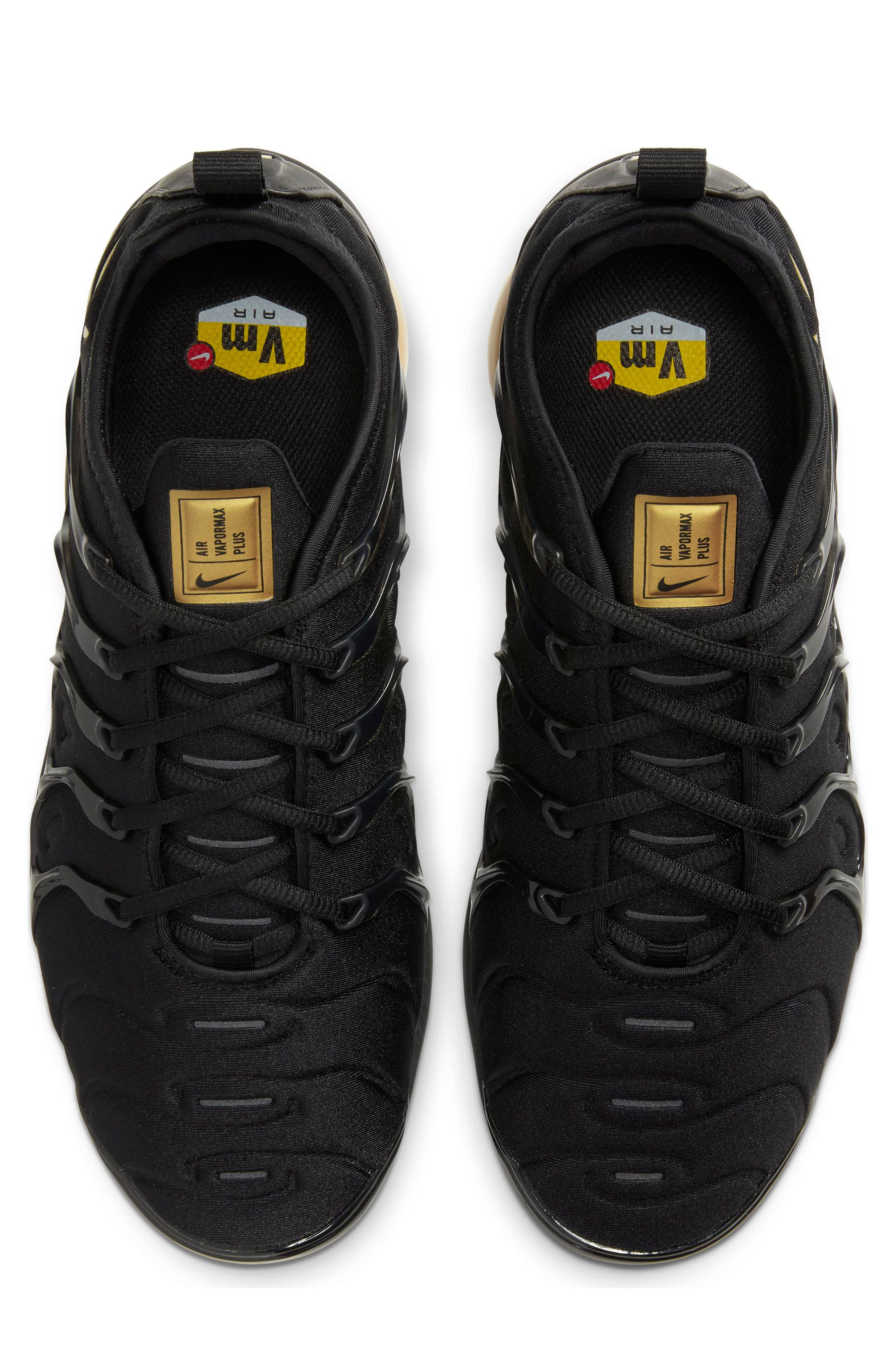 Nike Air VaporMax Plus Sneaker, Alternate, color, 