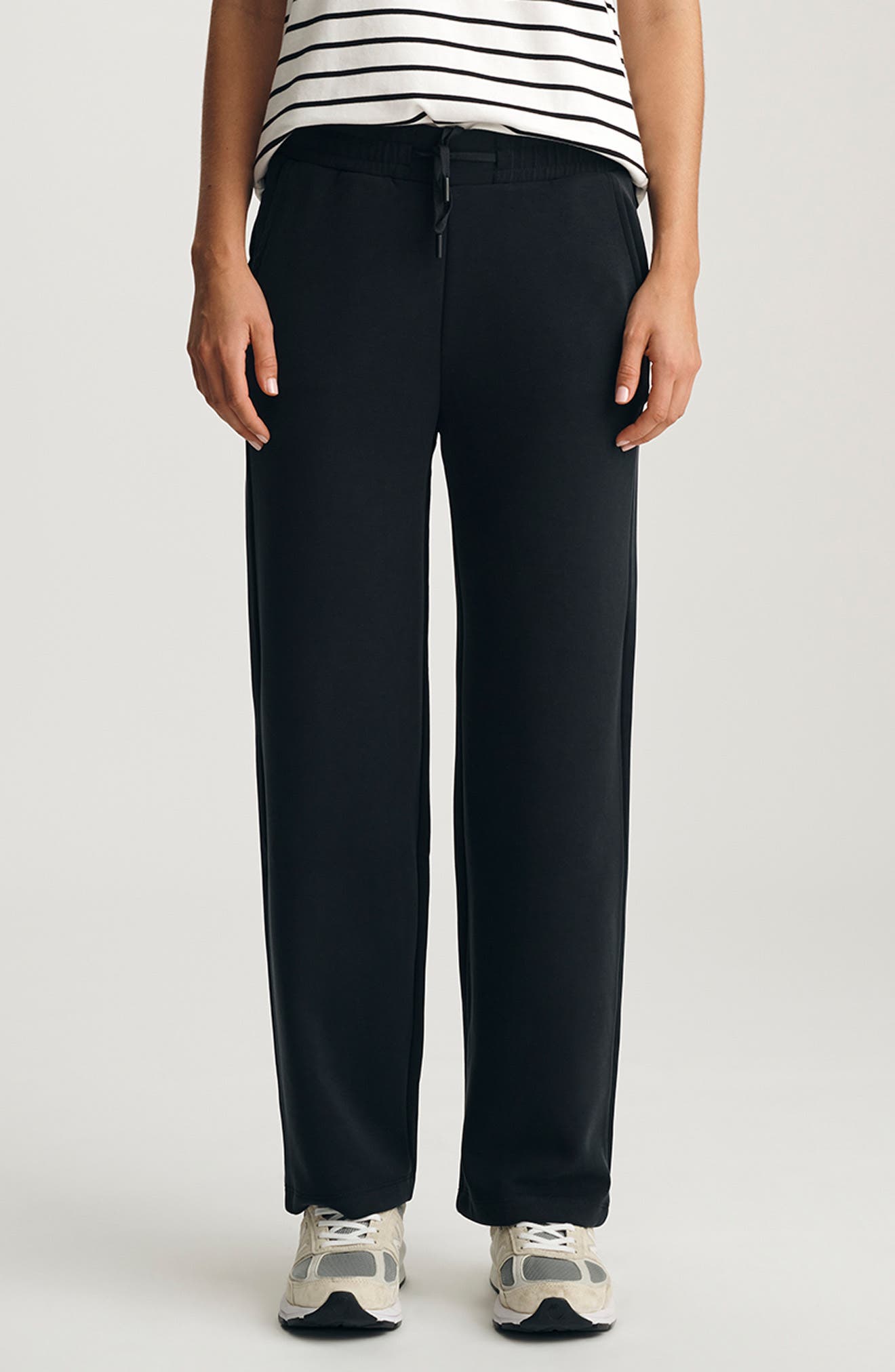 Sporty Luxe Drawstring Sweatpants