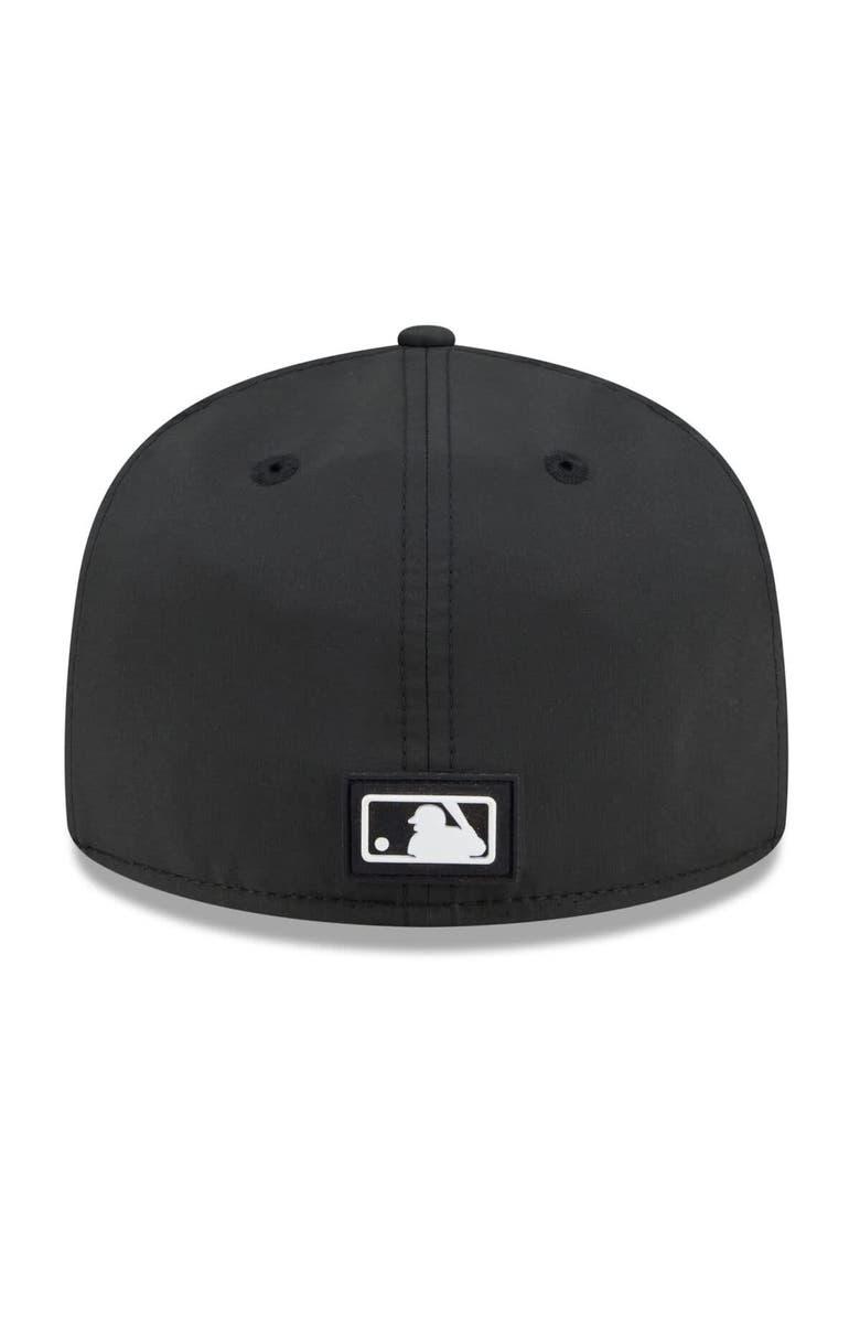 New Era Men's New Era  Black Chicago White Sox 2026 Clubhouse 59FIFTY Fitted Hat, Alternate, color, Black