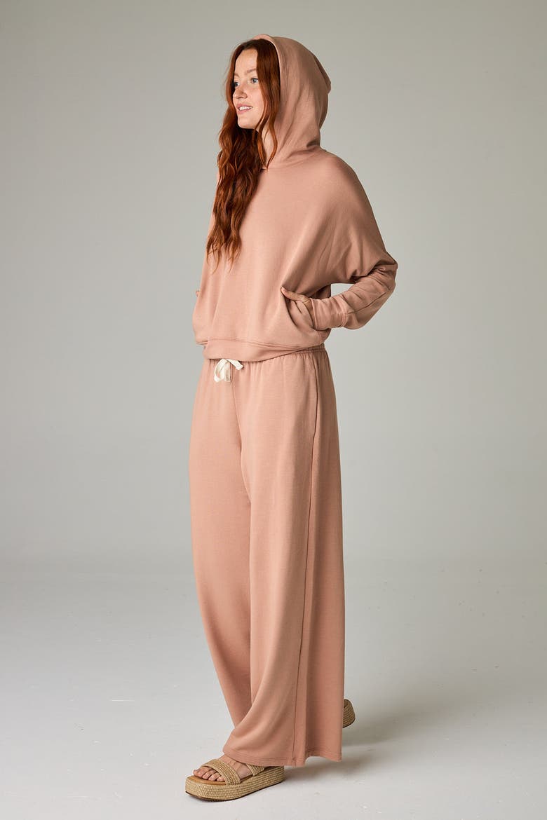 Baikal Eco-Luxe Fleece Dolman Crop Hoodie - Cloud-Soft Comfort, Alternate, color, Desert Sand