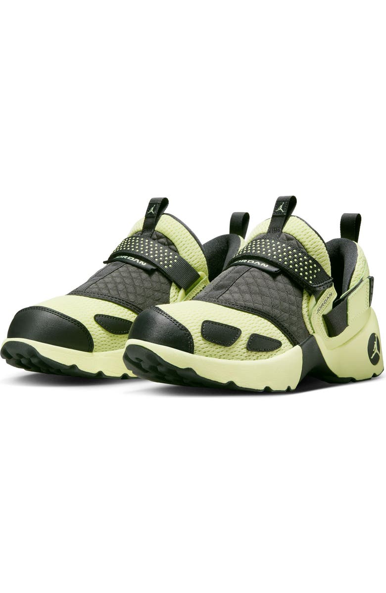 Jordan Trunner LX Sneaker, Main, color, Lemon Green/ Anthracite