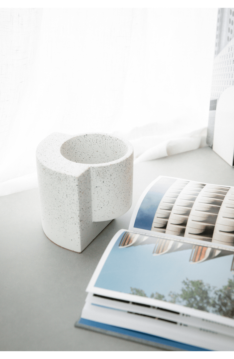 Tortuga Forma Platform Planter Concrete, Alternate, color, White Terrazzo