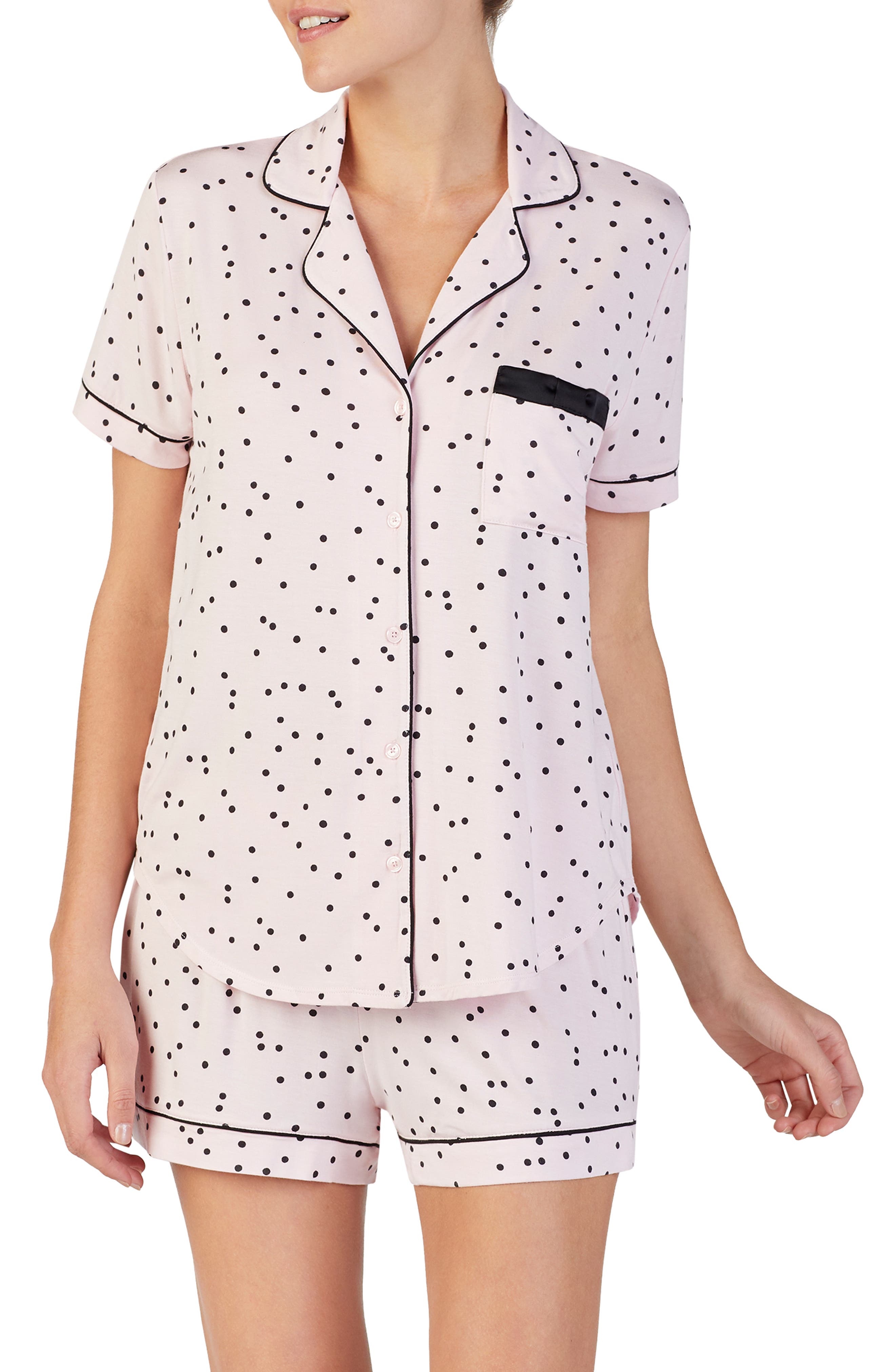 selected SCATTERED DOT PINK