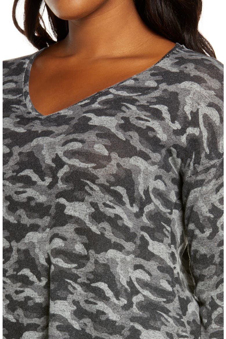 Sami Camo V-Neck Top, Alternate, color, CAMO BLACK