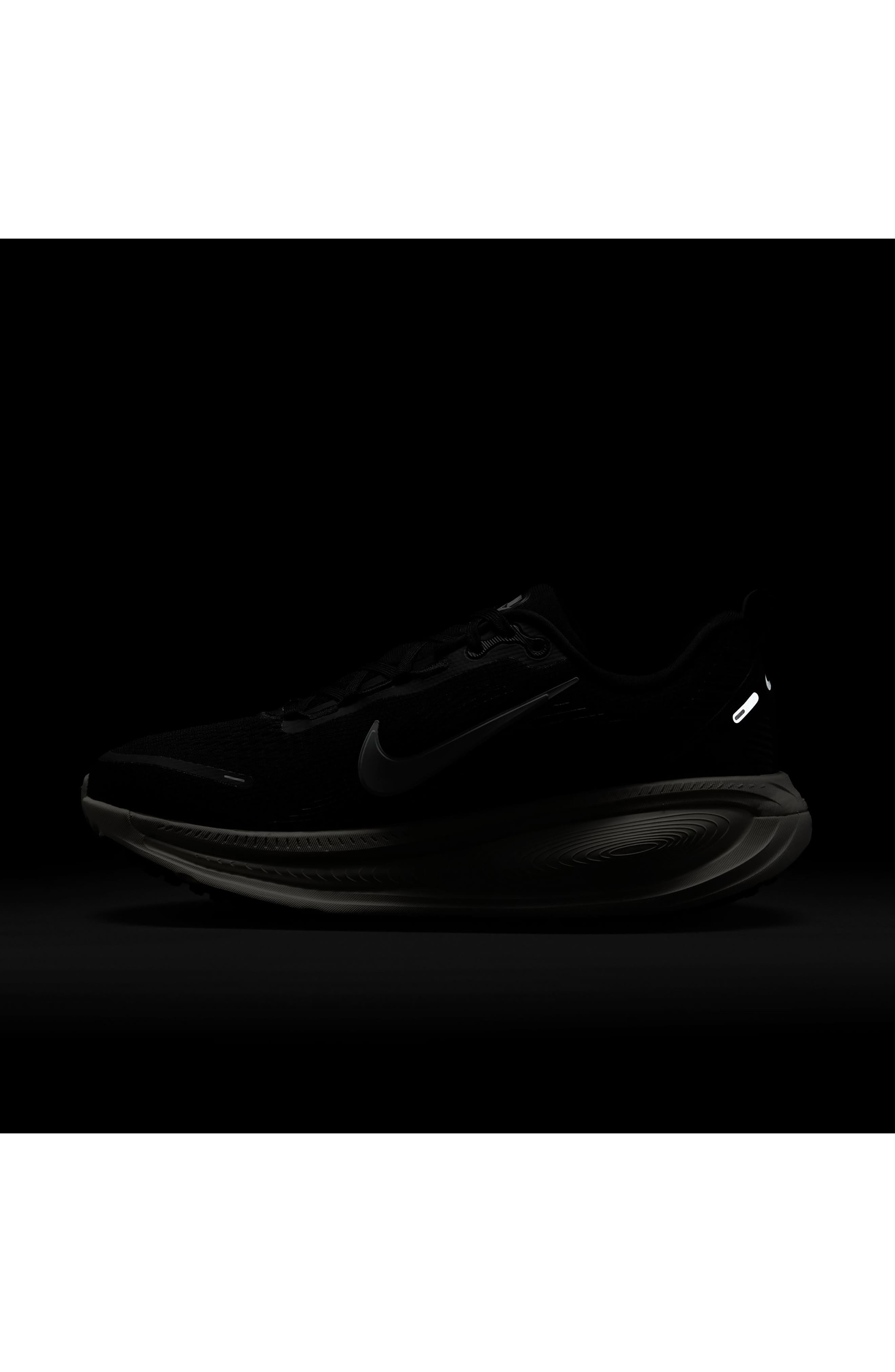 Обувь Nike Vomero 18 Running Shoe — фото 8