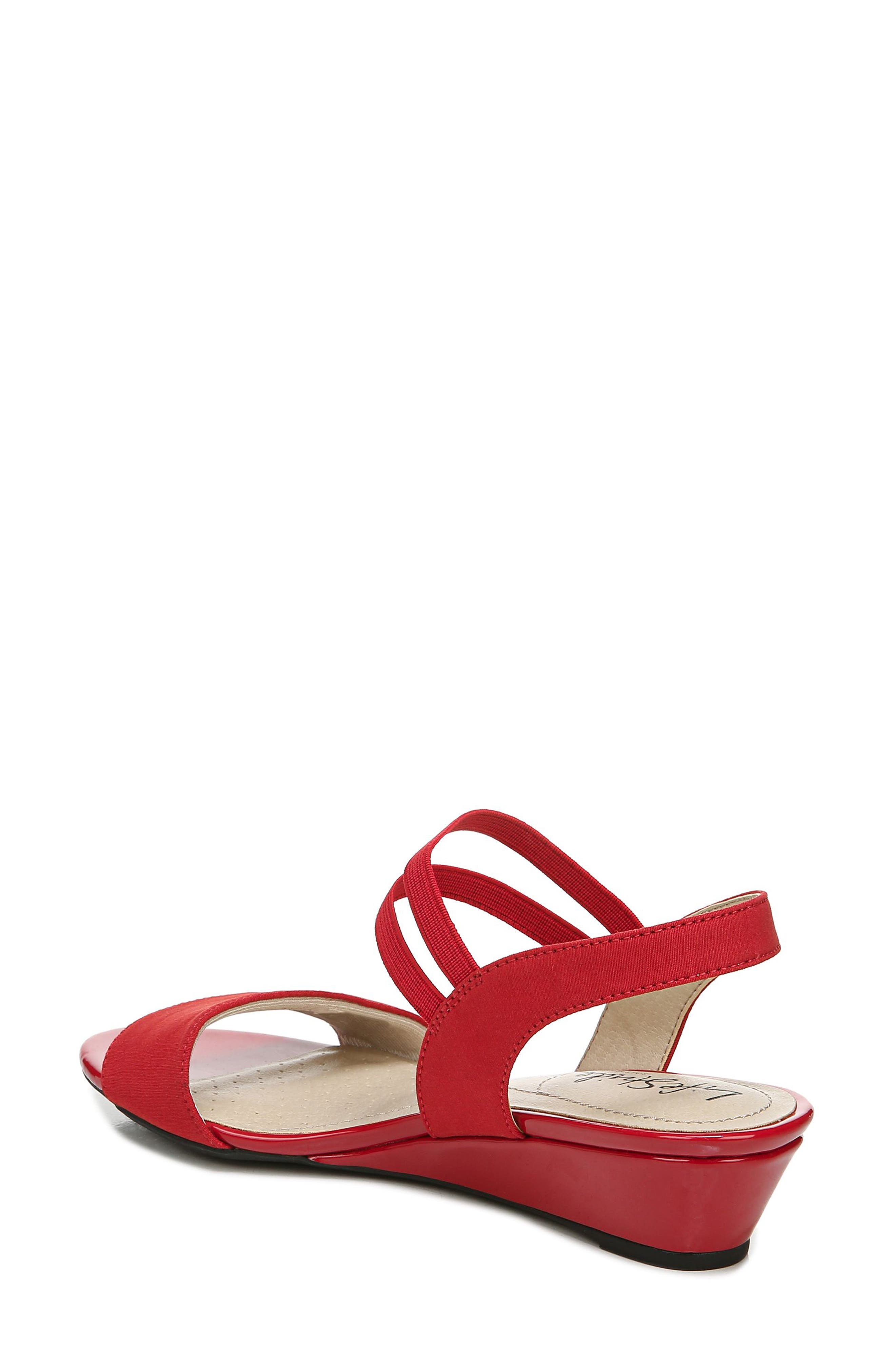 LifeStride SHOES Yolo Wedge Sandal, Alternate, color, Red