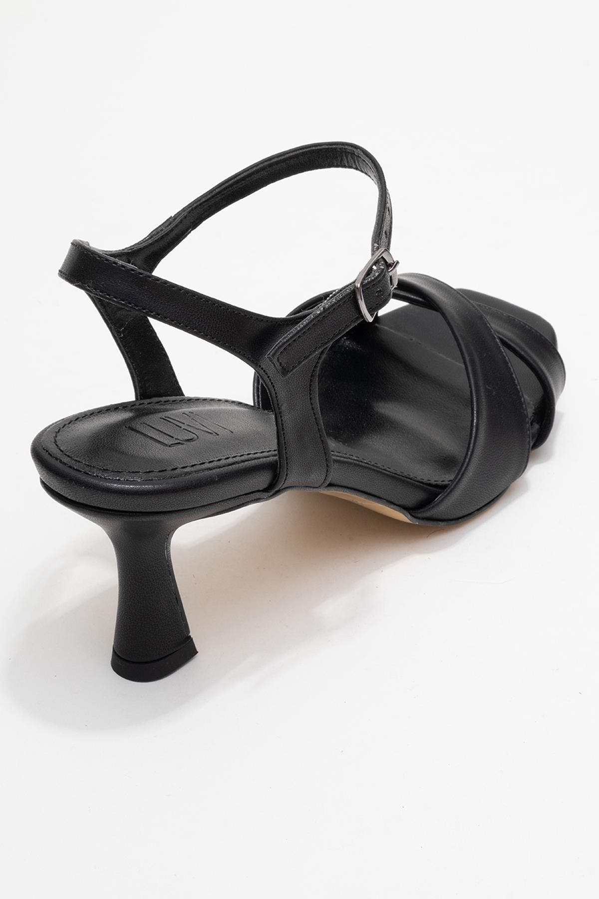 Prologue Shoes Melin Cross Strap Stiletto Sandal, Alternate, color, Black