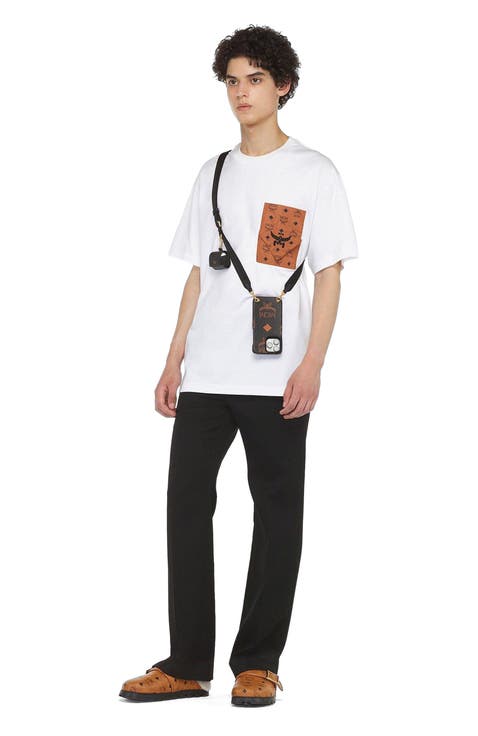 iPhone 15 Pro Max Case w/ AirPods Pro Charm in Maxi Visetos