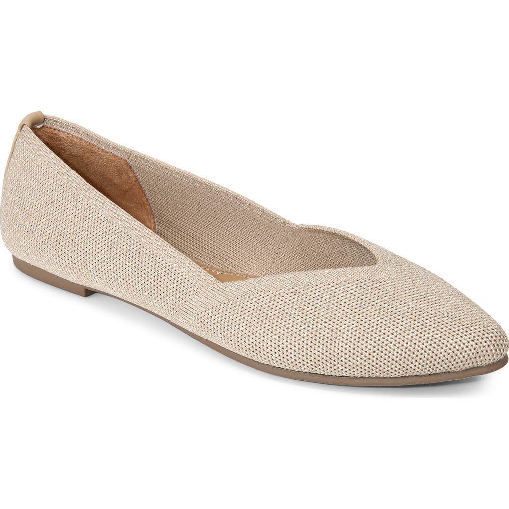 Me Too Alivia Pointed Toe Flat in Bisque at Nordstrom, Size 9