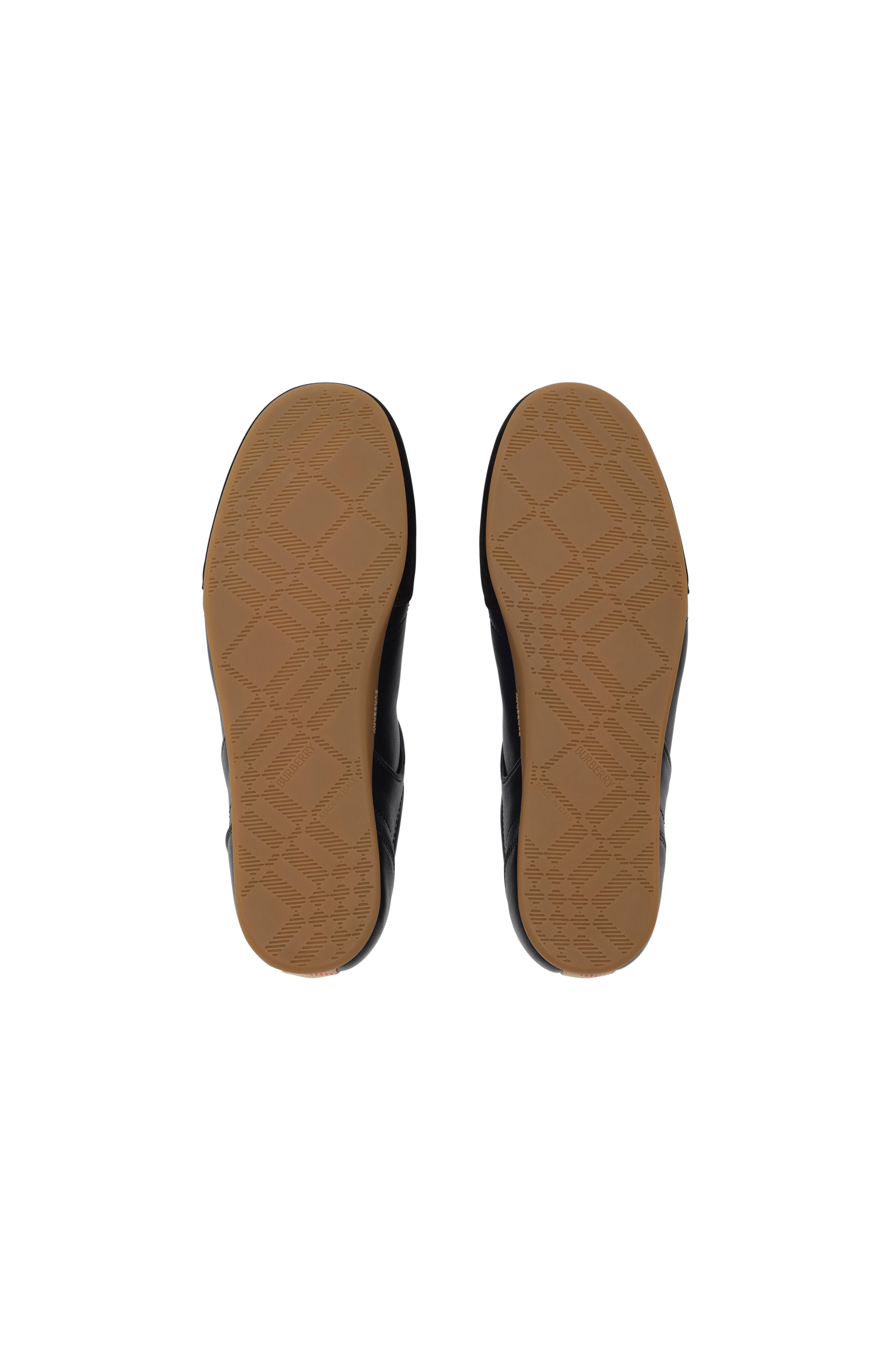 Burberry Leather Knight Runner Sneakers, Alternate, color, Black