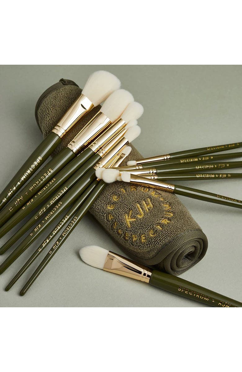 SPECTRUM x Katie Jane Hughes 25-Piece Makeup Brush Set, Alternate, color,