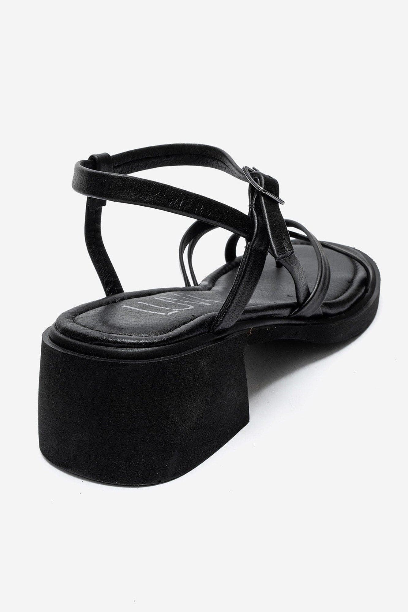 Cirelle Leather Block Heel Sandal, Alternate, color, Black