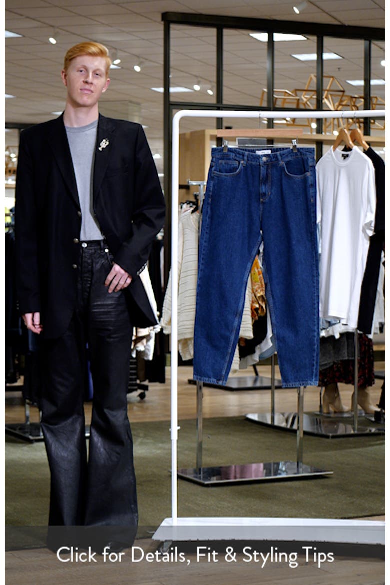 Tapered Jeans video