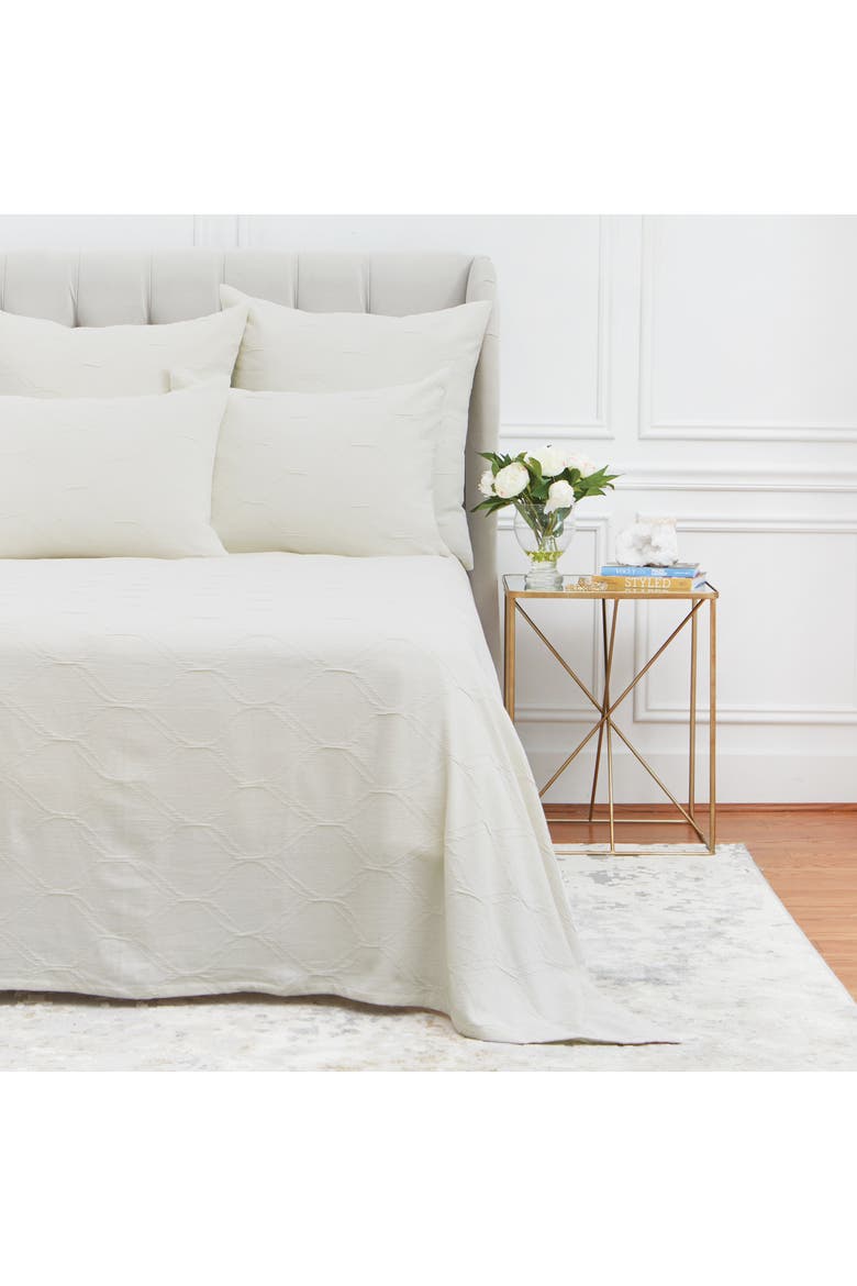 Elaine Matelass King Quilt, Main, color, Off-White