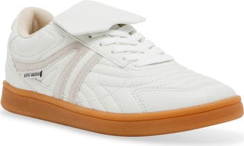 Madrid Low Top Sneaker