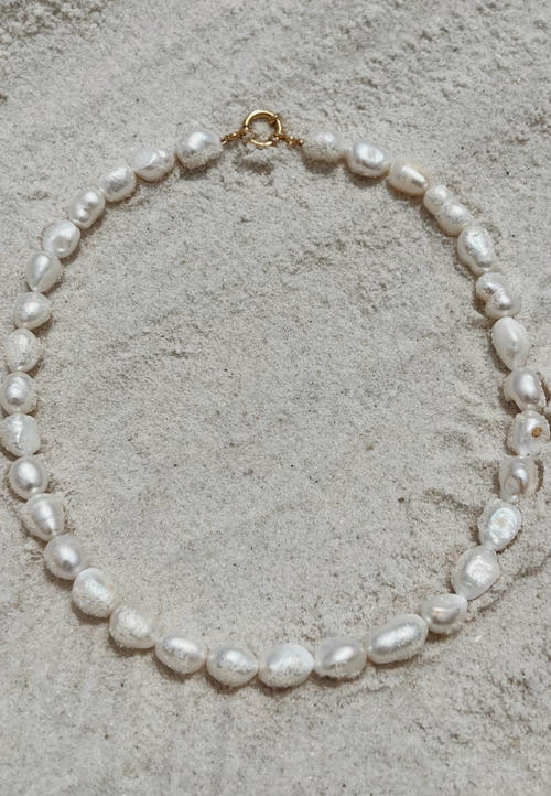 Sccollection La Mer Necklace In White
