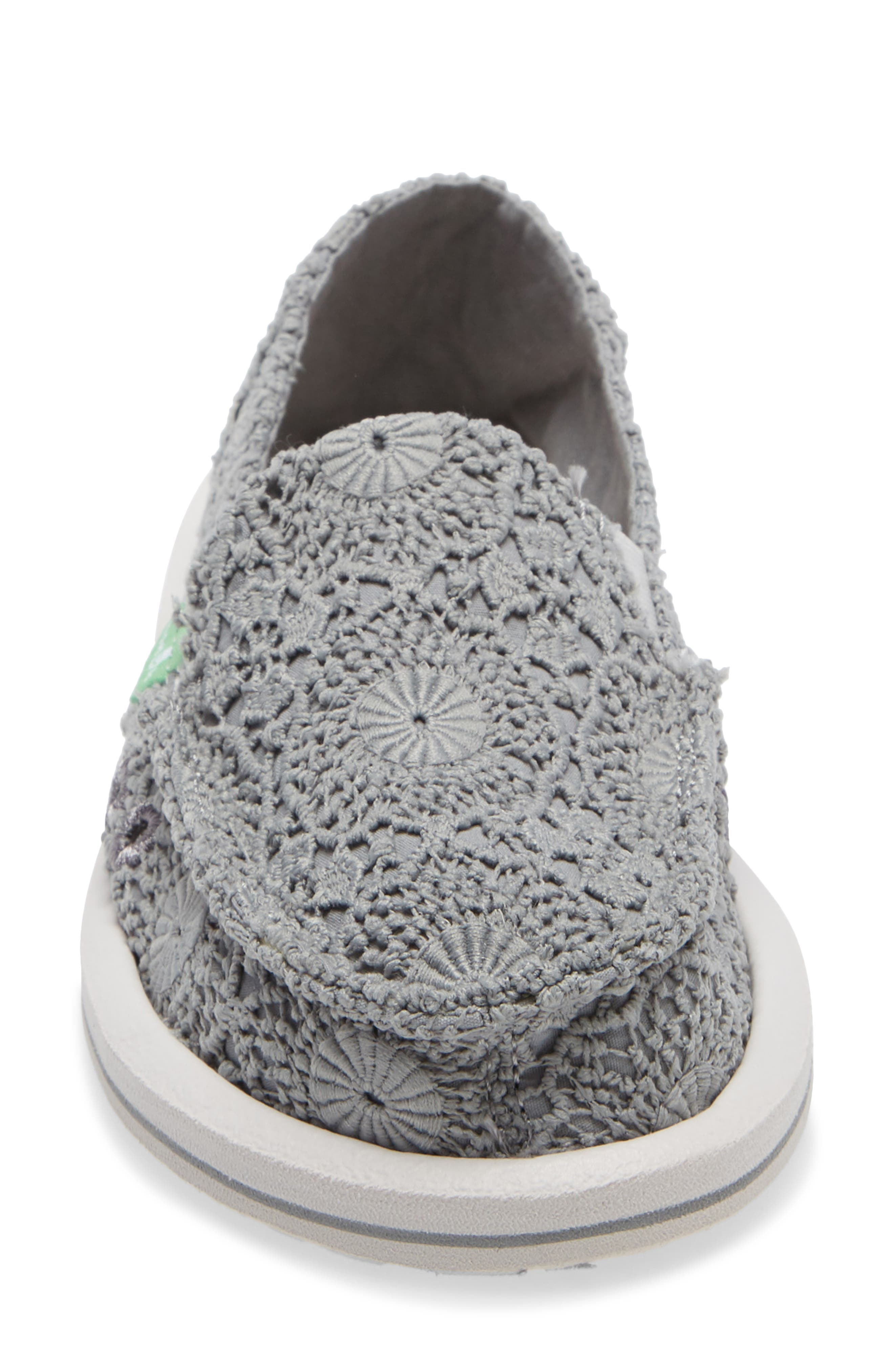 Sanuk Donna Crochet Sneaker, Alternate, color, 