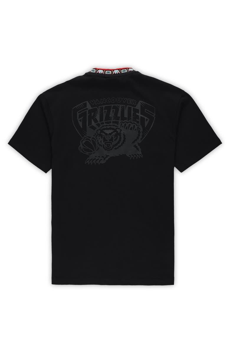 Mitchell & Ness Unisex Mitchell & Ness Black Vancouver Grizzlies Playmaker Vintage Logo T-Shirt, Alternate, color, Black