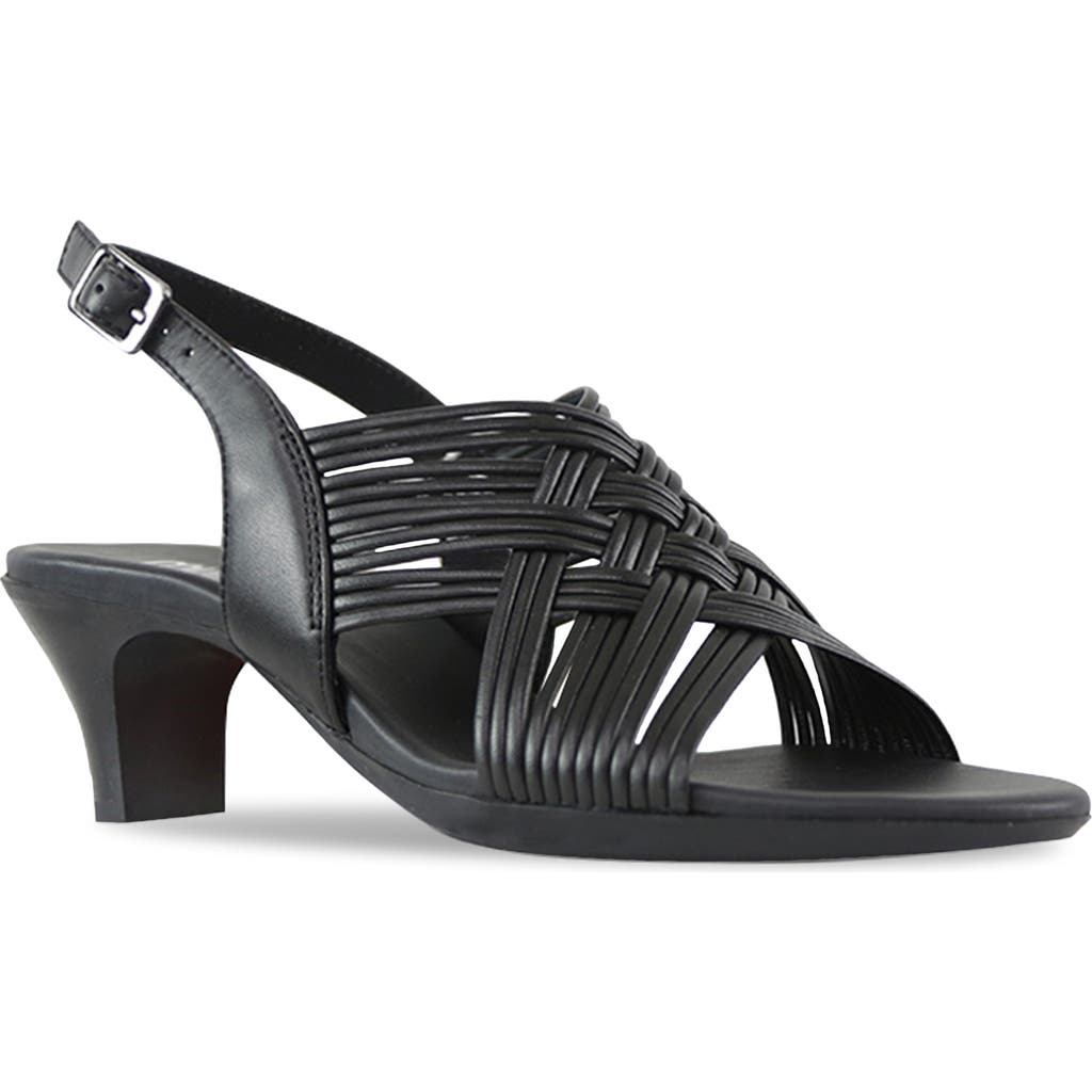 Munro Marianna Slingback Sandal In Black