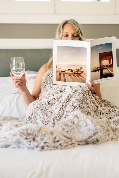 Sea To Me Blankets San Francisco Shag Faux Fur Throw Blanket In Sand