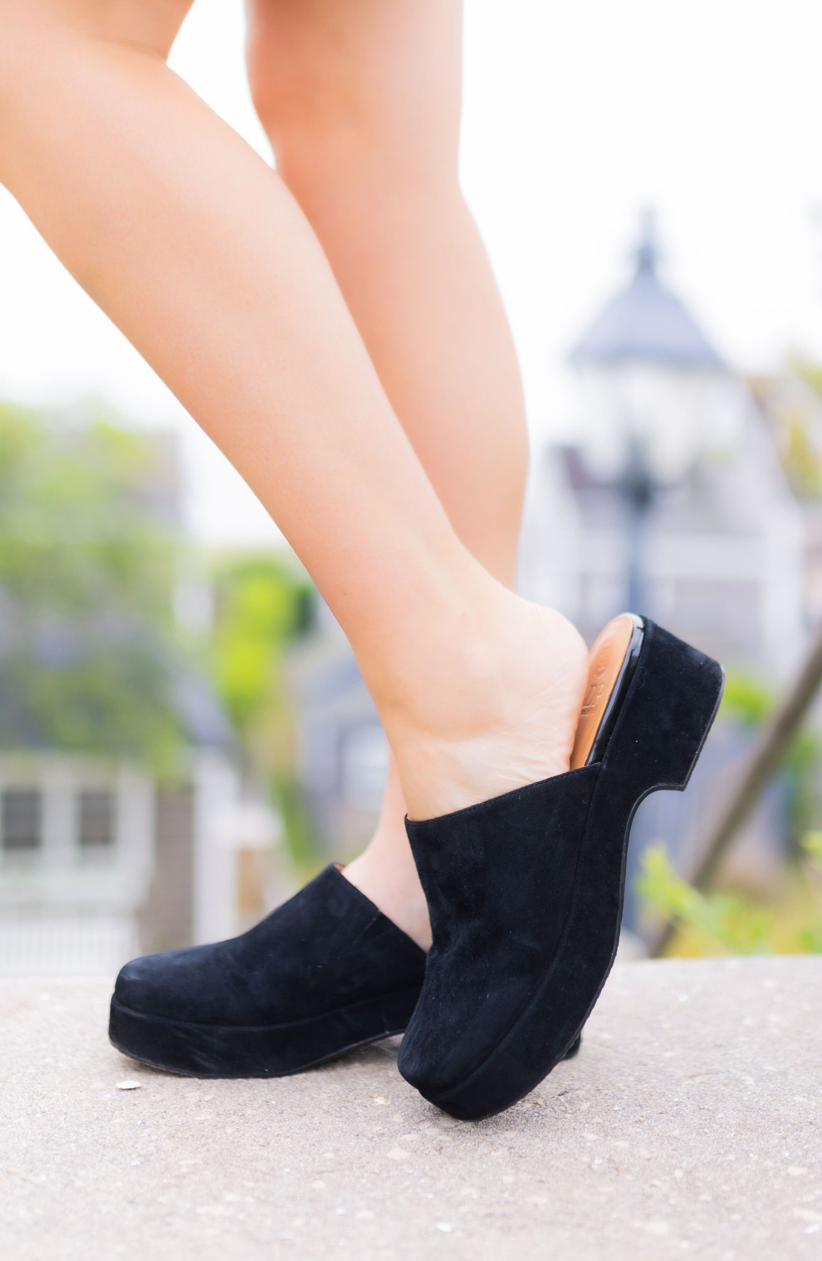 L'Amour des Pieds Galana Platform Mule, Alternate, color, Black