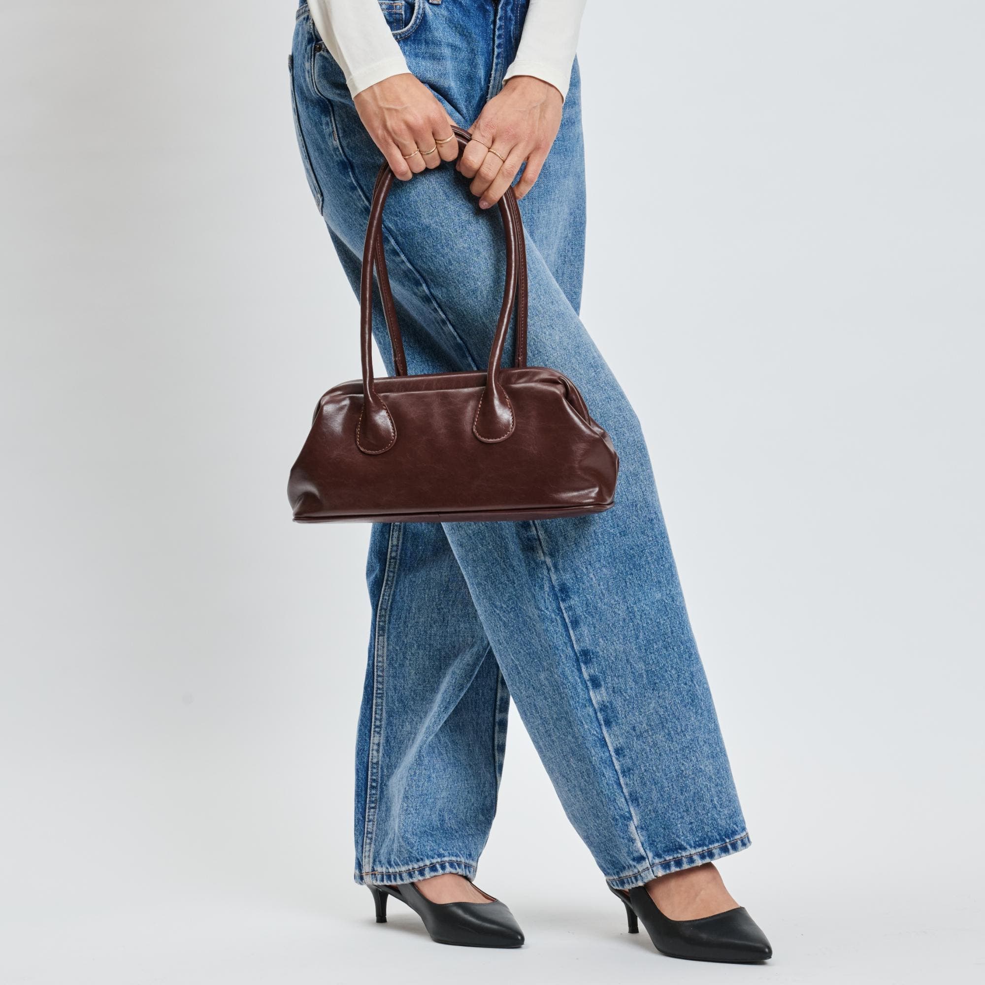 Ninna Shoulder Bag, Alternate, color, Chocolate