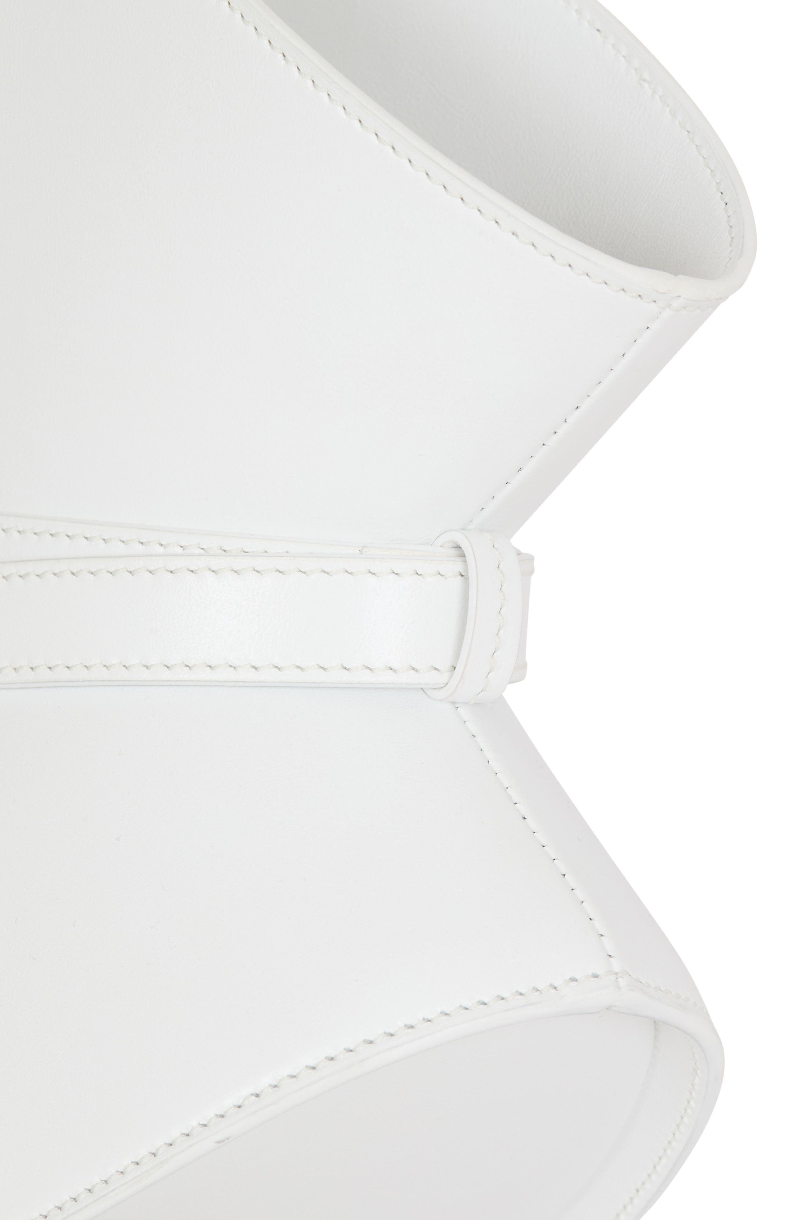 Balmain Medium Shuffle bag in calfskin leather, Alternate, color, White