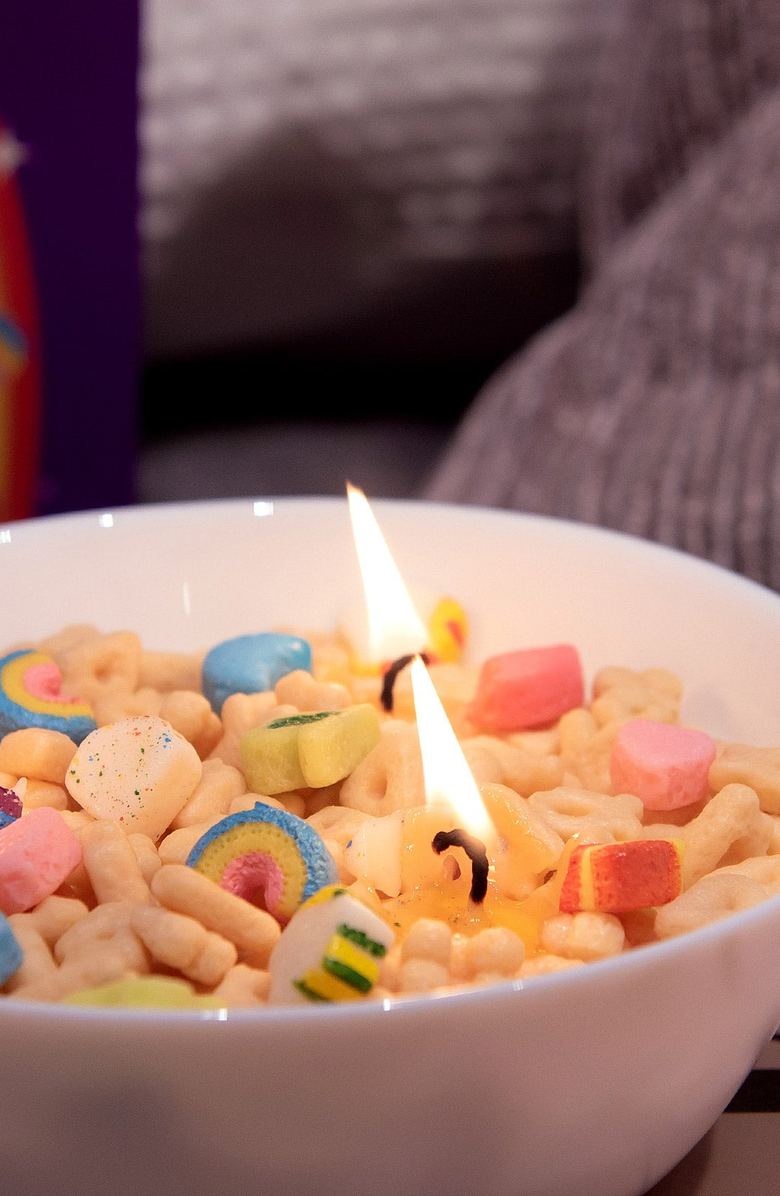Southlake gifts Lucky Charms Cereal Candle 3.0, Alternate, color, NO COLOR