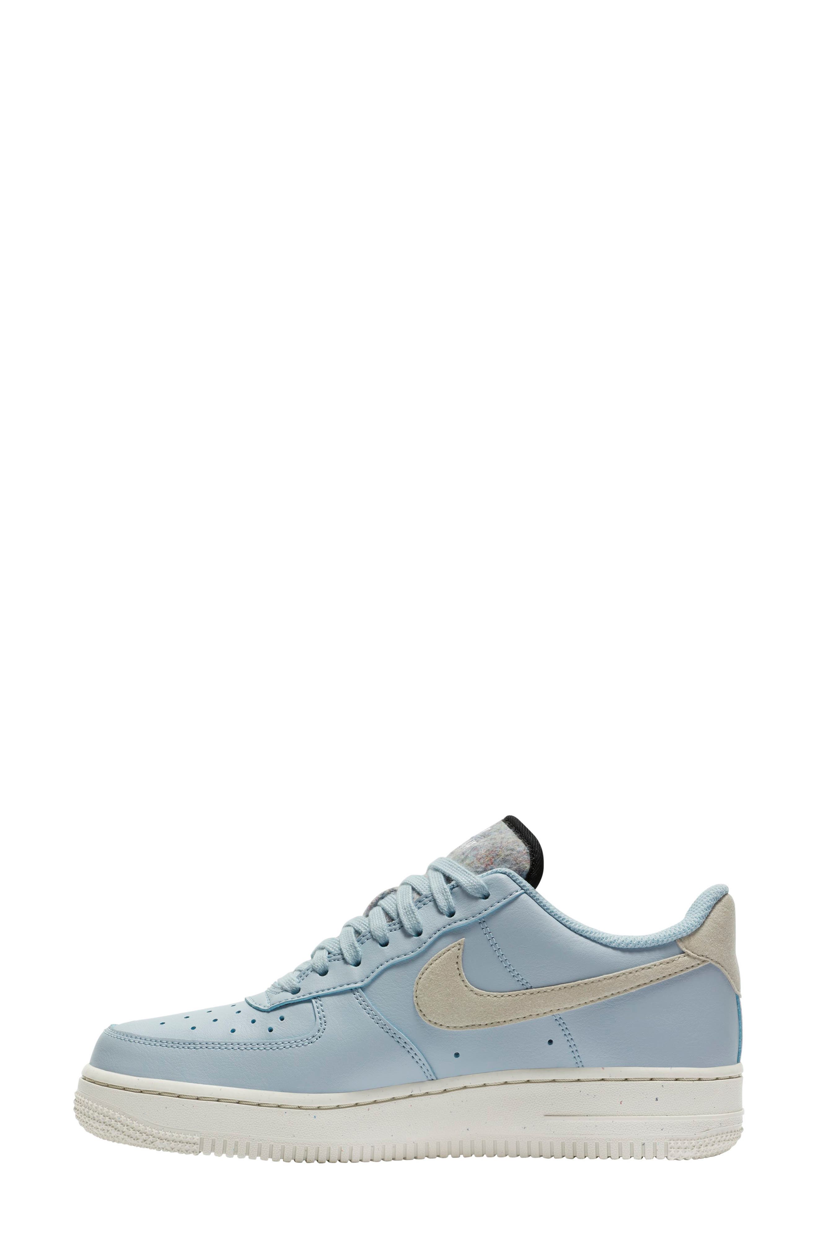 Nike Air Force 1 '07 SE Sneaker, Alternate, color, 