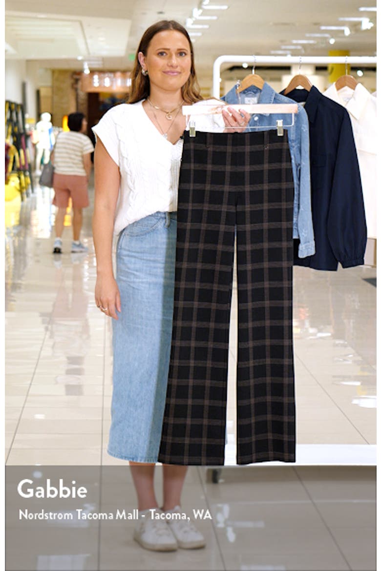 Lyssé Baby Bootcut Pants video
