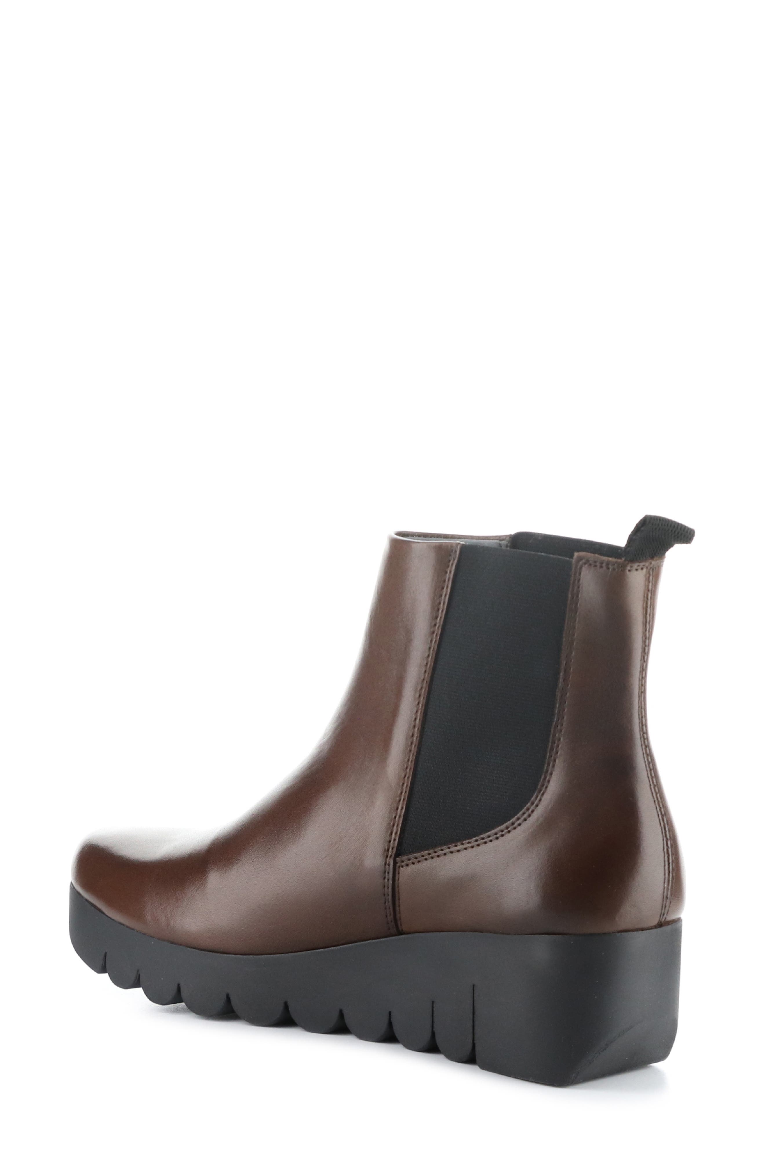 Vaze Chelsea Boot - image 4