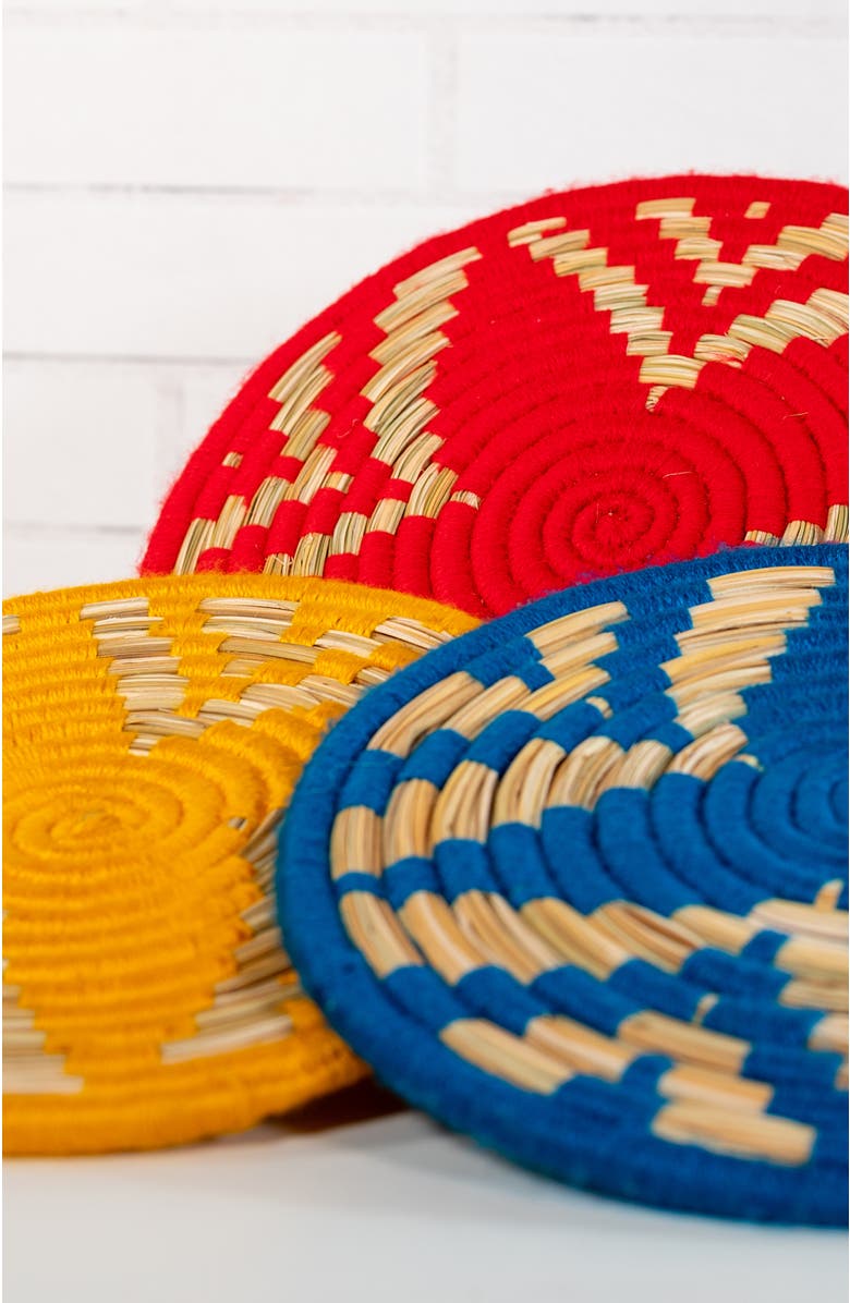 Verve Culture Set of 3 Trivets, Alternate, color, 