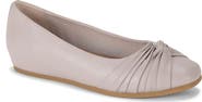 BARETRAPS Chainey Flat