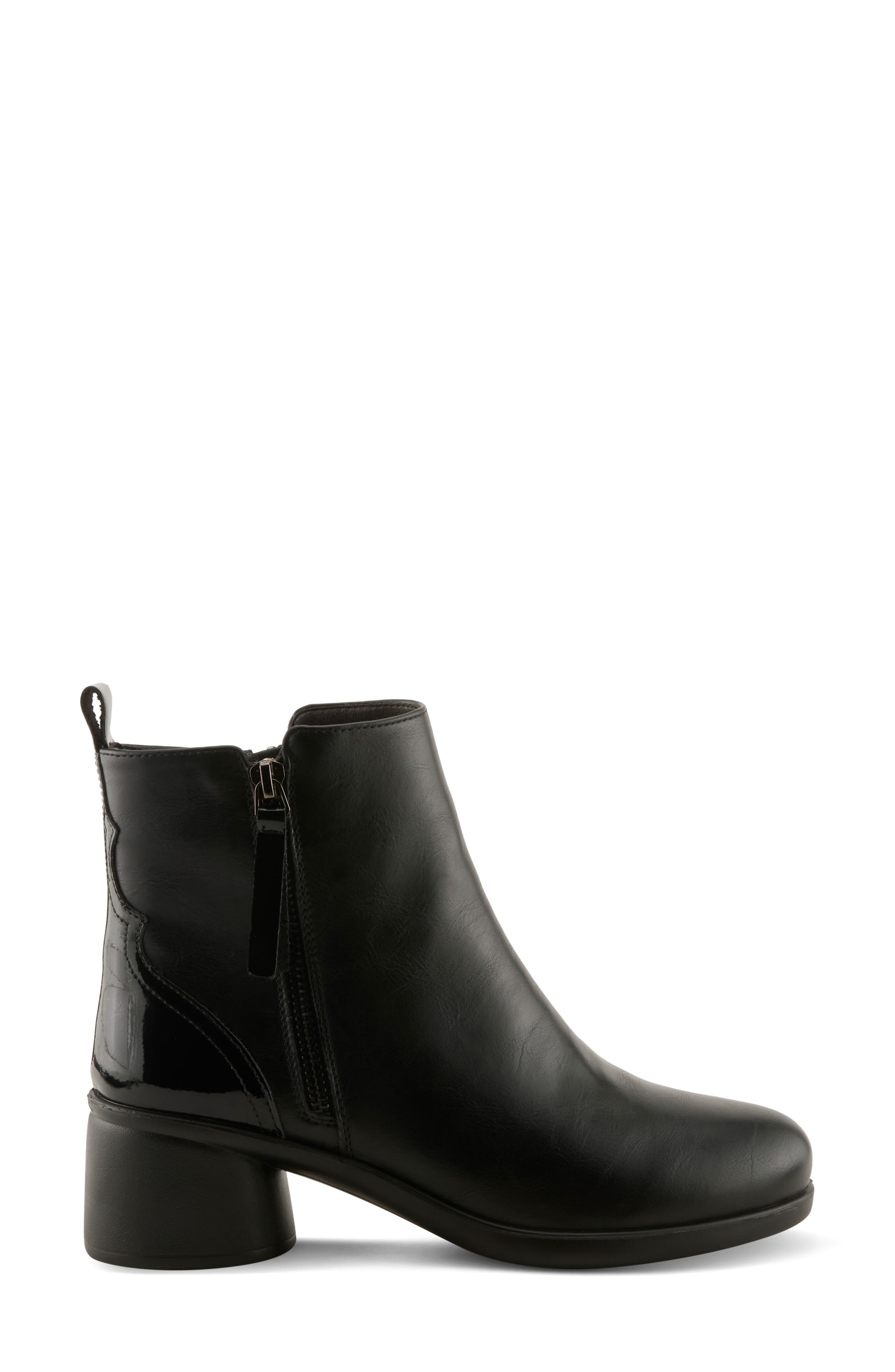 Carawey Block Heel Bootie, Alternate, color, BLACK