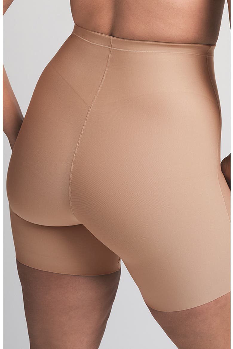Body Core Sculpt Mid Rise Shorts, Alternate, color, CLAY