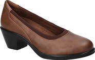 EASY STREET Chyler Pump