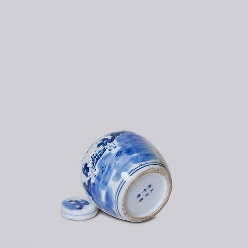 Cobalt Guild Porcelain Playing Children Round Storage Jar
